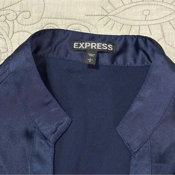 Express Structured Cap Sleeve Navy Short Sleeved Shirt Size L Workwear Fitted - Picture 3 of 7